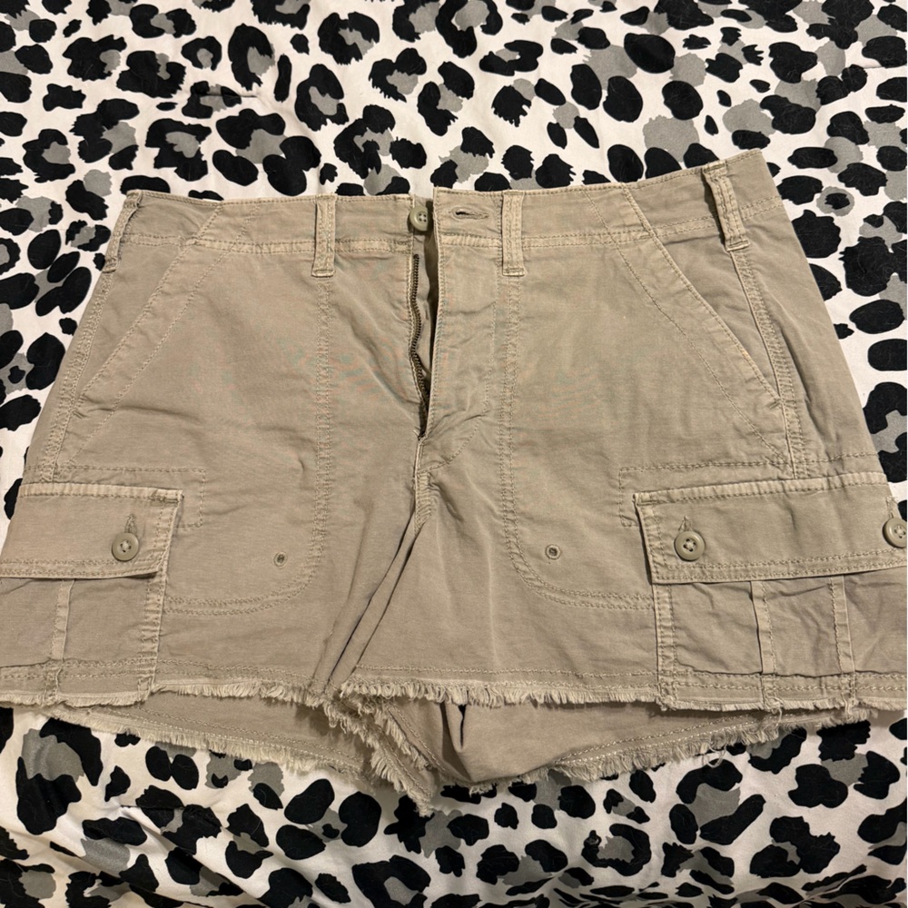 American Eagle Outfitters Khaki Cargo Bermuda Shorts